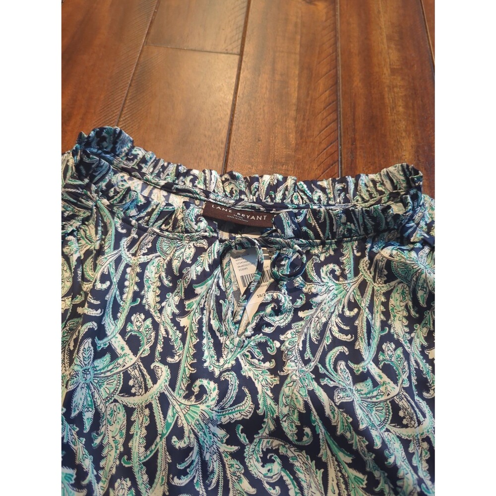 Lane Bryant Paisley blouse brand new with tags size 18/20 flutter sleeves plus - Picture 10 of 11